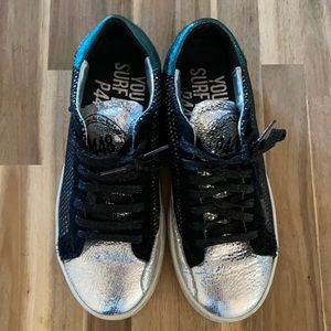 Like new P448 sneakers. RARE COLOR